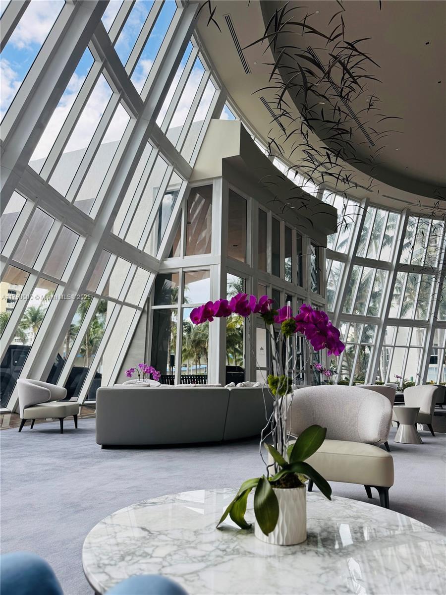 1830 S Ocean Dr 2408, Hallandale Beach