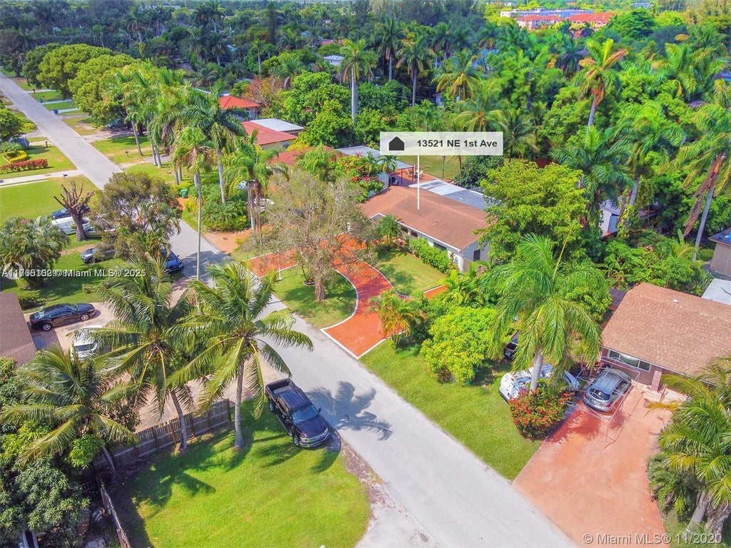 13521 Ne 1st Ave, Miami