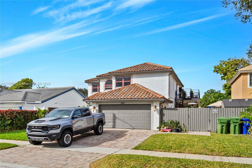 1420 Sw 88th Ave, Pembroke Pines