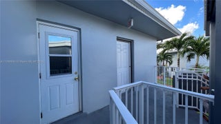 Photo of Listing #A11769930