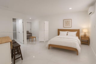 Photo of Listing #A11773118