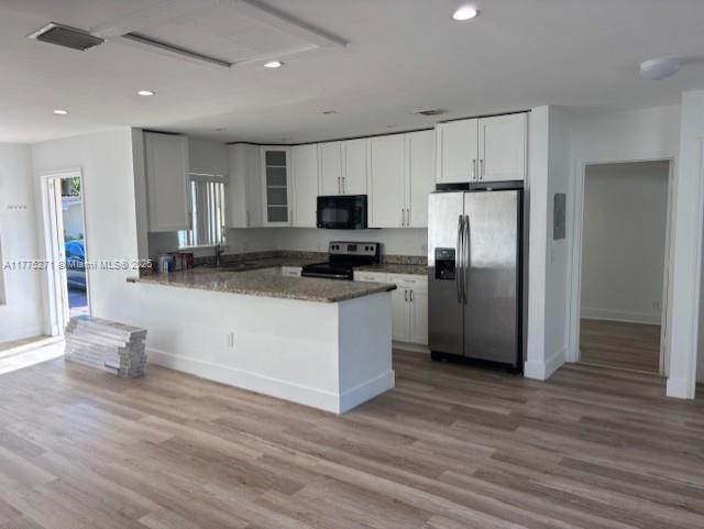 2 of 19 - 2449 Sw 7th St, Fort Lauderdale, FL