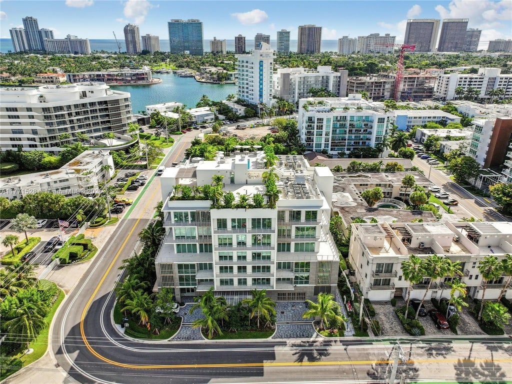 10281 W Bay Harbor Dr 201, Bay Harbor Islands