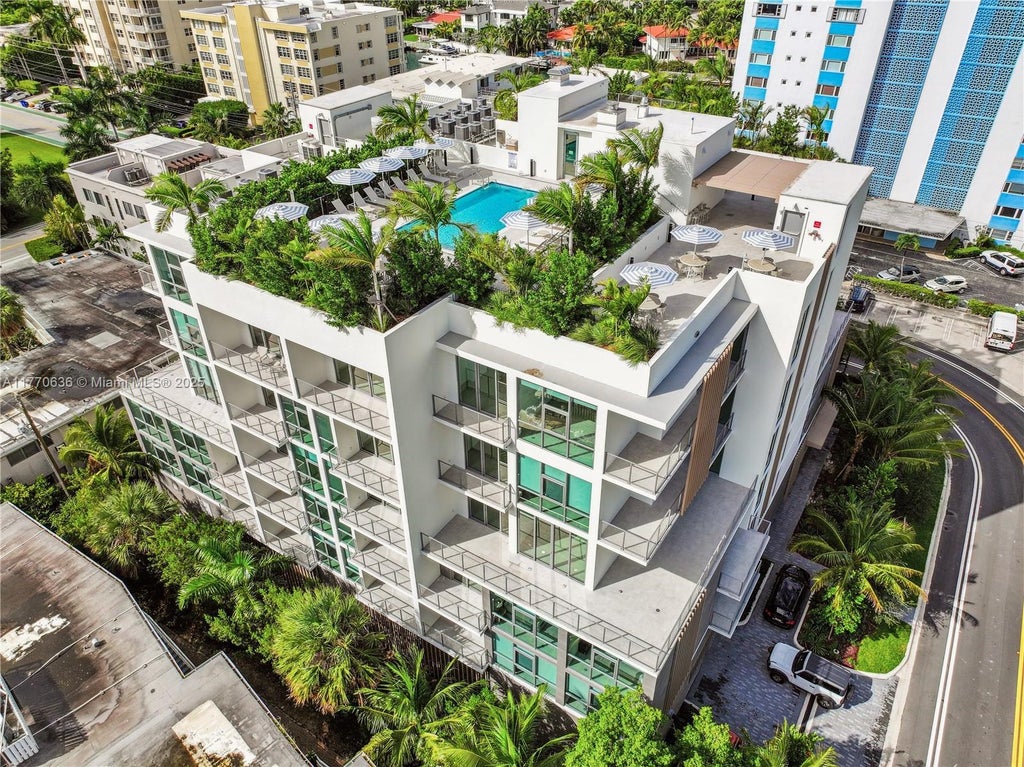 10281 W Bay Harbor Dr 301, Bay Harbor Islands