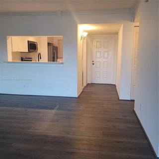 Photo of Listing #A11780565