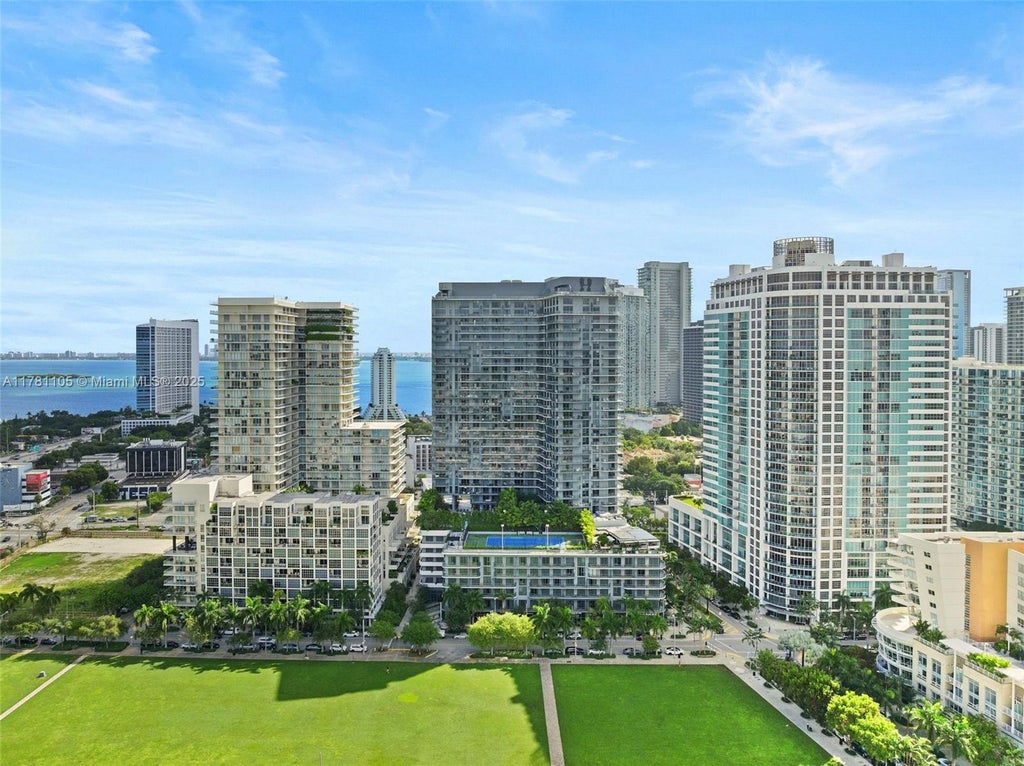 121 Ne 34th St 2314, Miami