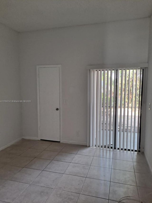1 of 12 - 2544 Riverside Dr 215, Coral Springs, FL