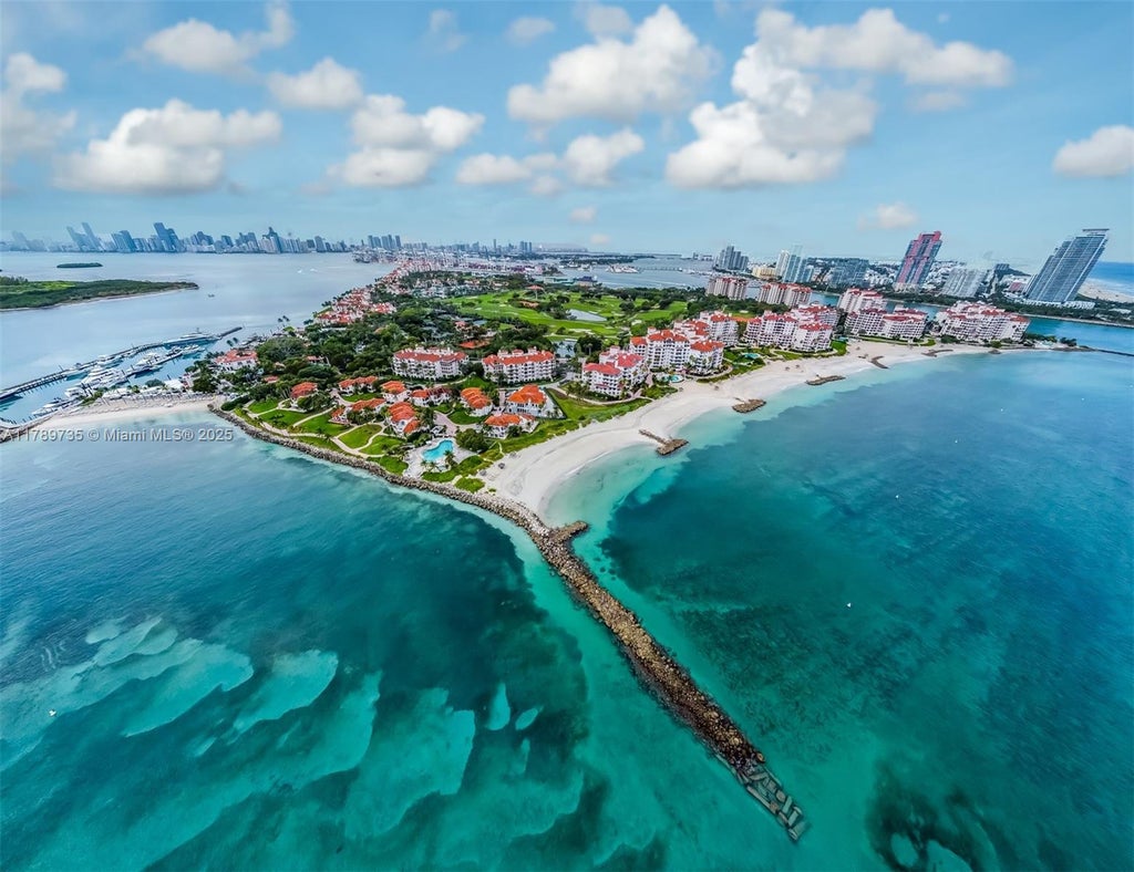 19237 Fisher Island Dr 19237, Miami