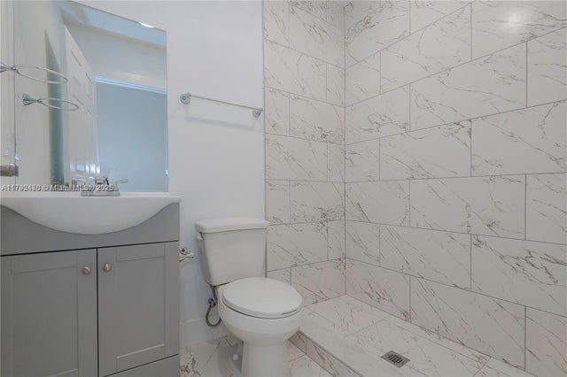 5 of 15 - 1513 Nw 8th Ave 1513, Fort Lauderdale, FL