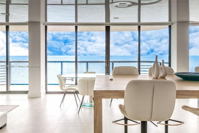 1 of 21 - 250 S Ocean Blvd 14h, Boca Raton, FL