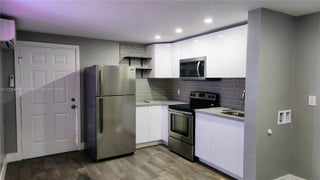 Photo of Listing #A11794096