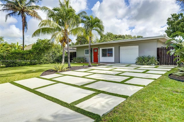 1 of 15 - 1516 Sw 30th Ave, Fort Lauderdale, FL