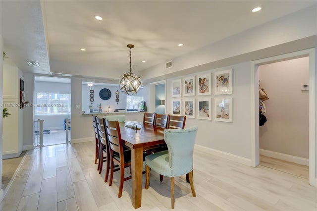 4 of 15 - 1516 Sw 30th Ave, Fort Lauderdale, FL