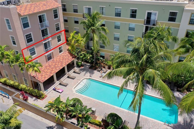 1 of 43 - 1900 Van Buren St 204b, Hollywood, FL
