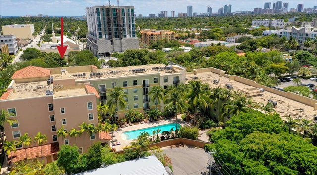 2 of 43 - 1900 Van Buren St 204b, Hollywood, FL