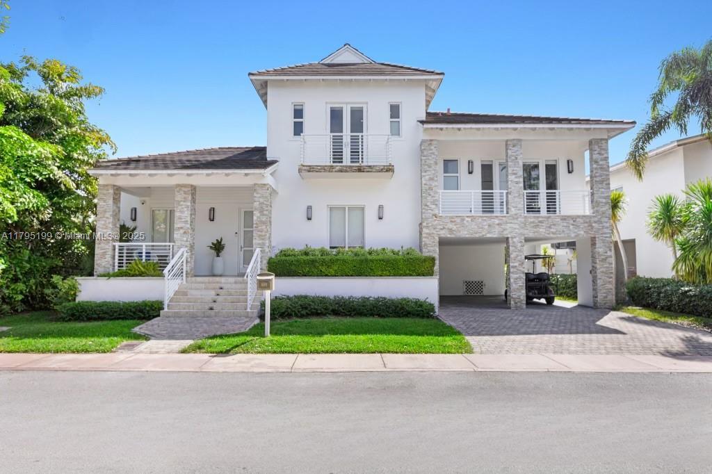 689 Glenridge Rd, Key Biscayne