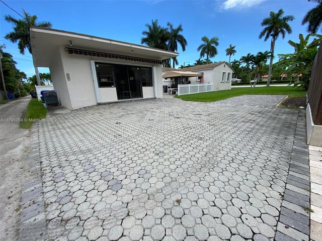 1 of 13 - 927 Hollywood Blvd 1, Hollywood, FL