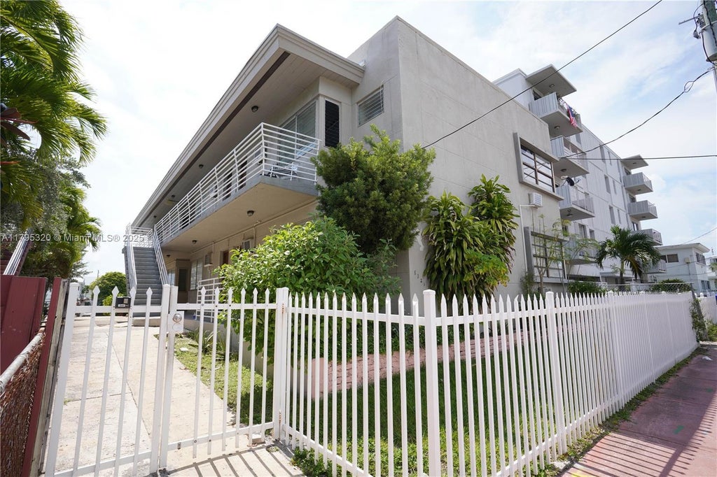 8321 Crespi Blvd 1, Miami Beach