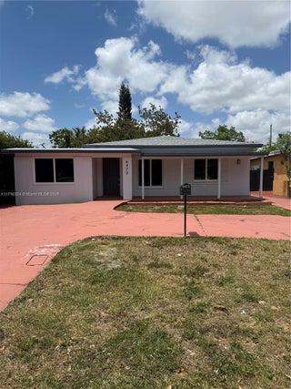 Photo of Listing #A11796034