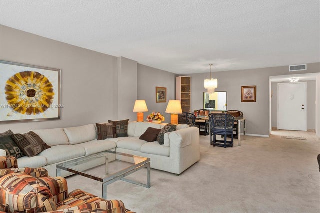 4 of 17 - 1865 S Ocean Dr 4c, Hallandale Beach, FL