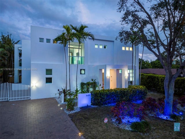 1 of 42 - 5432 Ne 21st Ter, Fort Lauderdale, FL