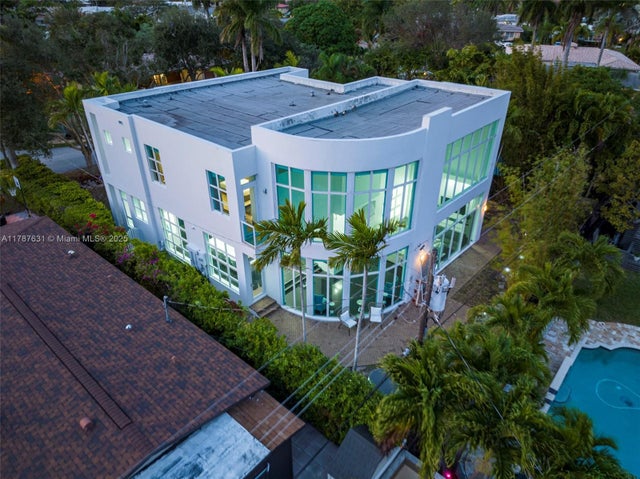 2 of 42 - 5432 Ne 21st Ter, Fort Lauderdale, FL