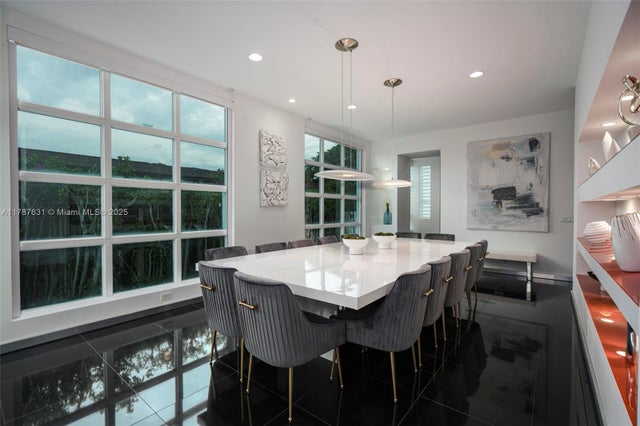 5 of 42 - 5432 Ne 21st Ter, Fort Lauderdale, FL