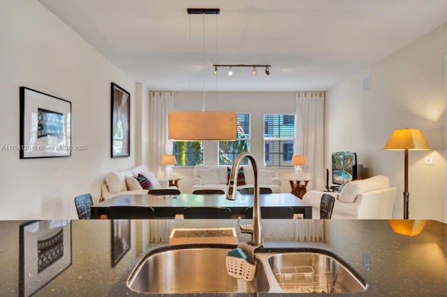 4 of 85 - 226 N Latitude Cir 307, Delray Beach, FL