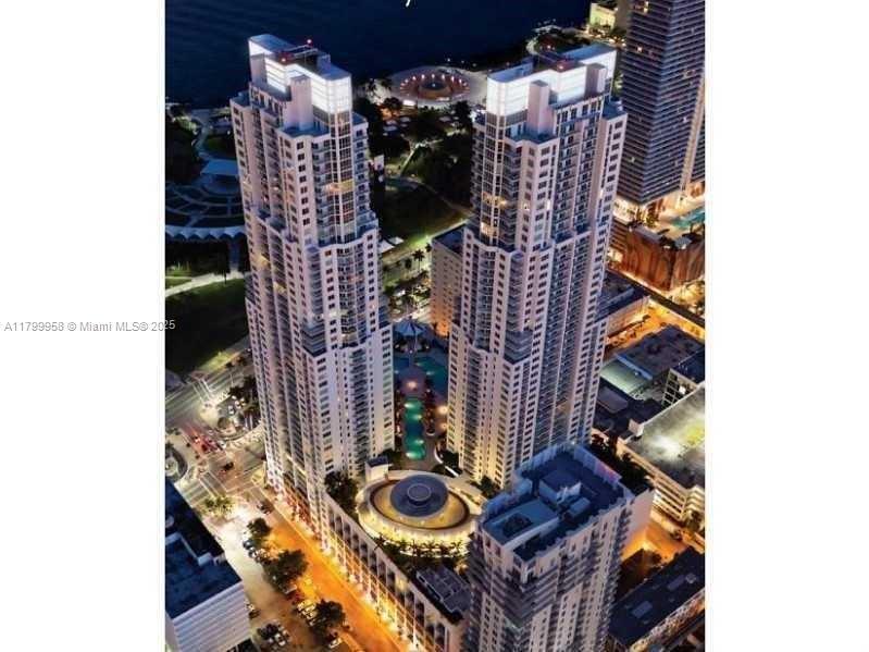244 Biscayne Blvd 251, Miami