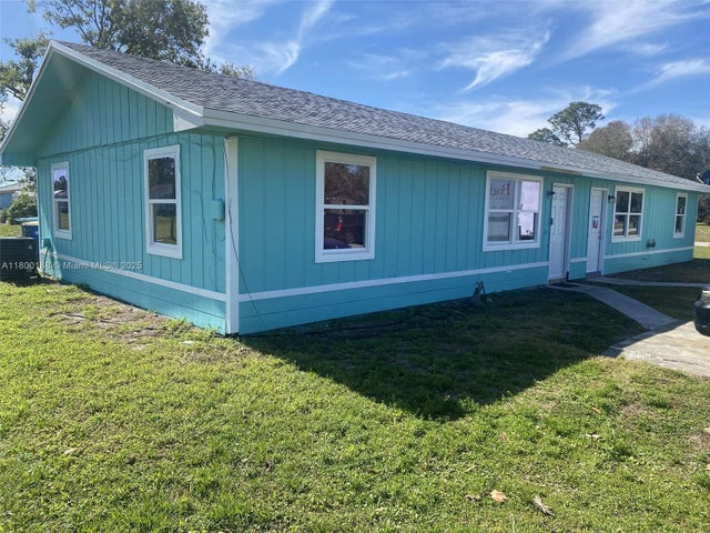 1 of 1 - 6503 Palomar Pkwy A, Fort Pierce, FL