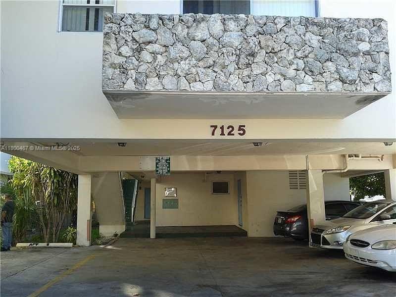 7125 Dickens Ave 4, Miami Beach