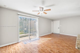 Photo of Listing #A11798175