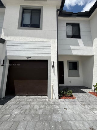 Photo of Listing #A11793141