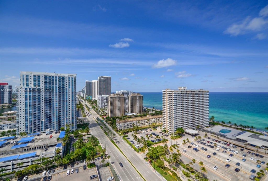 1985 S Ocean Dr Phm, Hallandale Beach