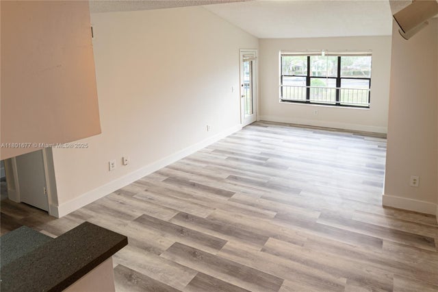 4 of 16 - 4321 W Mcnab Rd 29, Pompano Beach, FL