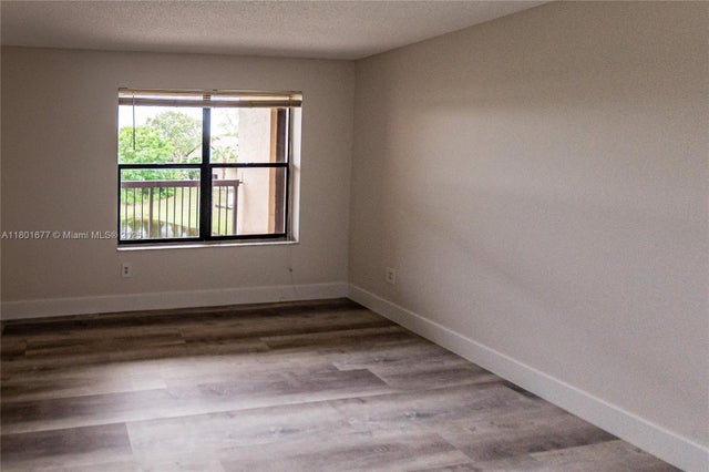 5 of 16 - 4321 W Mcnab Rd 29, Pompano Beach, FL