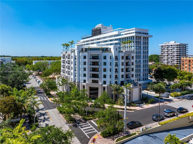 1 of 18 - 701 Valencia Ave 702, Coral Gables, FL