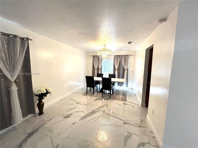 4 of 22 - 1450 Nw 129th Ave, Sunrise, FL