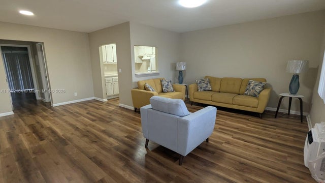 1 of 54 - 206 Norwich I 206, West Palm Beach, FL