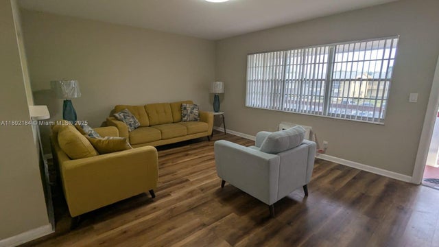 3 of 54 - 206 Norwich I 206, West Palm Beach, FL