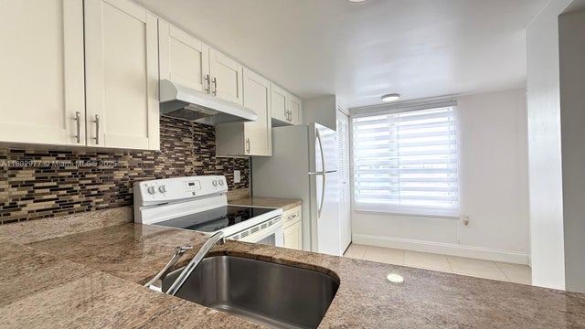 3 of 17 - 3836 Nw 90th Ave 3836, Sunrise, FL