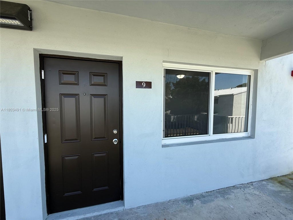1955 Nw 5th Pl 9, Miami