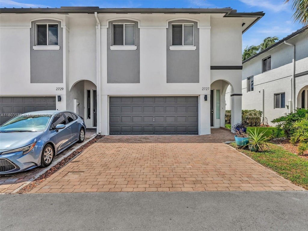2727 Treasure Cove Cir 2727, Dania Beach