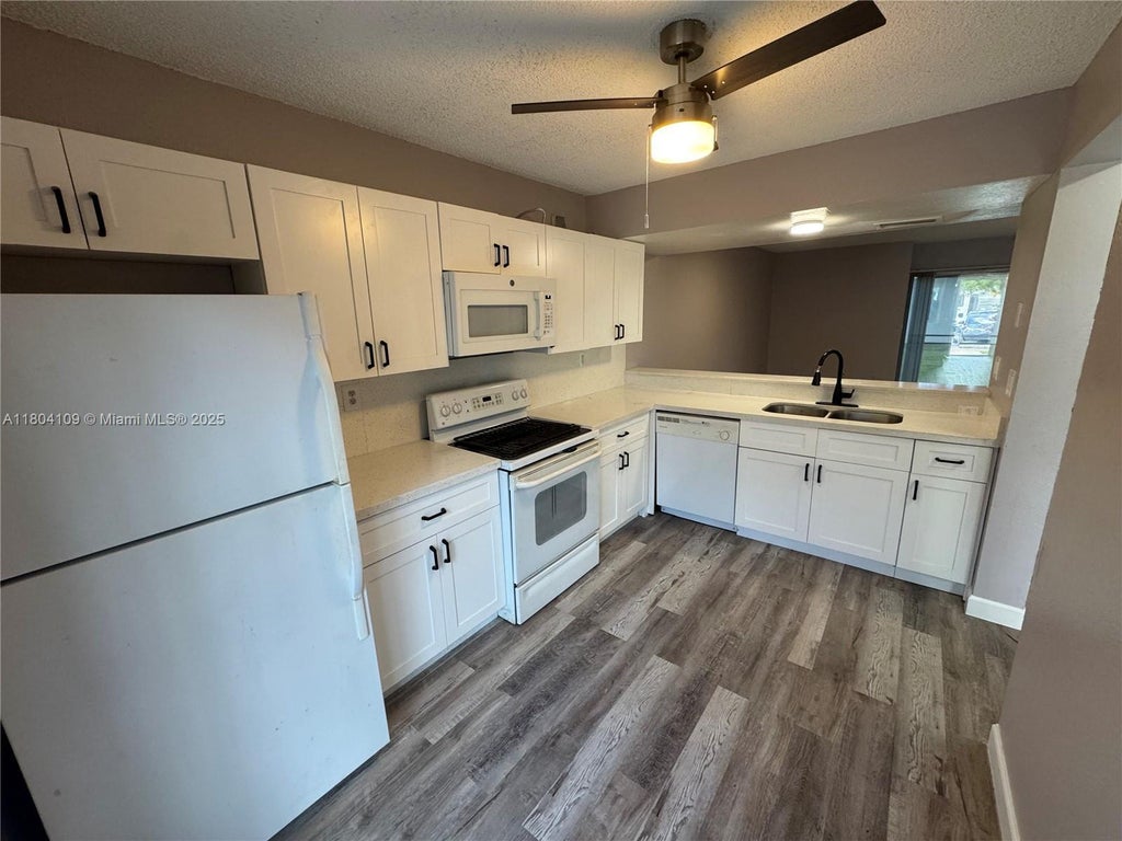 843 Crystal Lake Dr, Deerfield Beach