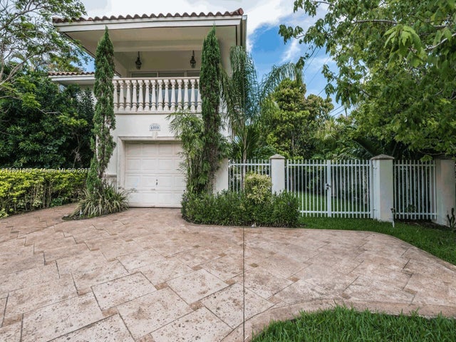 1 of 36 - 4000 Alhambra Cir, Coral Gables, FL