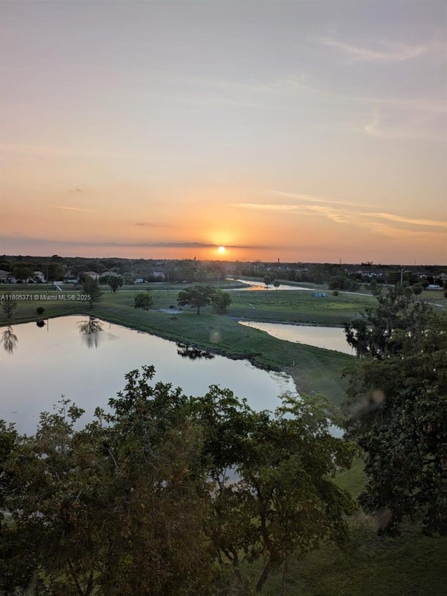 1 of 8 - 3090 N Course Dr 708, Pompano Beach, FL