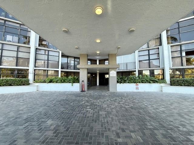 3 of 29 - 200 Leslie Dr 829, Hallandale Beach, FL