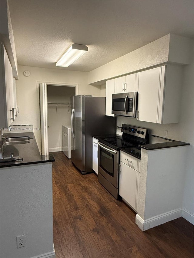 1 of 14 - 833 Riverside Dr 834, Coral Springs, FL