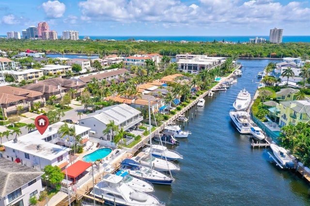 1 of 14 - 2724 Ne 14th St 1, Fort Lauderdale, FL