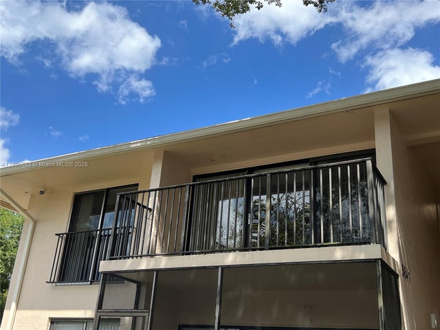 2 of 29 - 5841 Washington St 61, Hollywood, FL